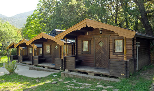 Location de bungalows à Rodellar. Bungalows dans le parc naturel de la Sierra de Guara